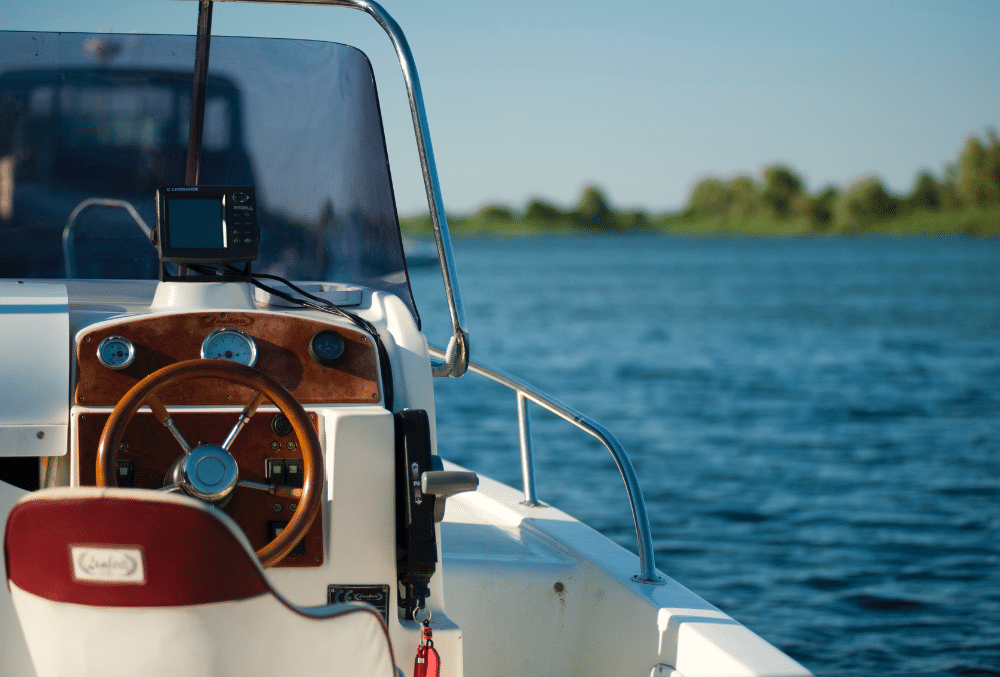 5 Boating Hazards to Watch Out for This Summer on the Water