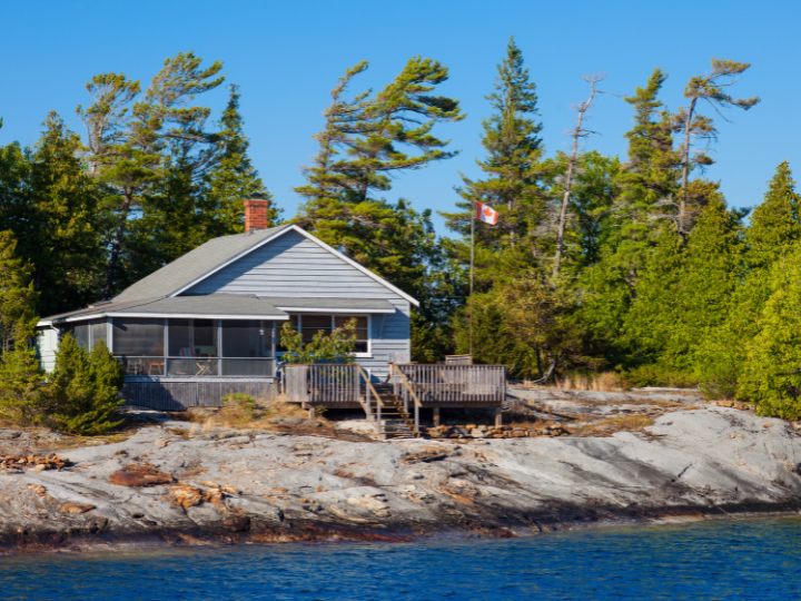 Get Cottage-Ready With These Eco Tips & Custom Coverage